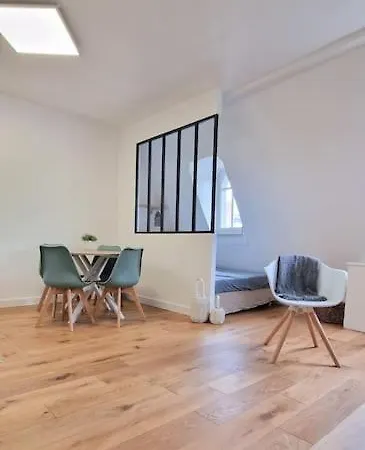 Appartamento Studio Place Saint Augustin 08 Parigi